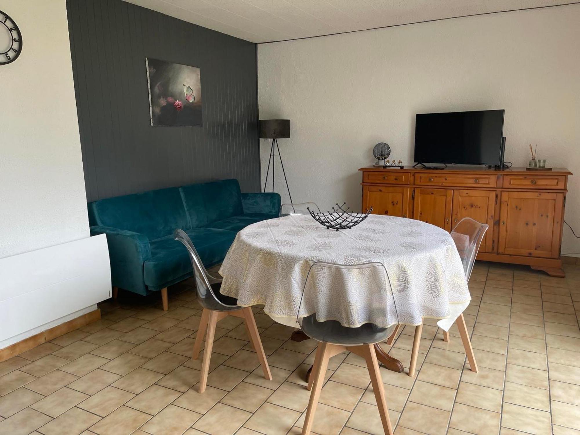 Appartement Adour บาญเญอ-เดอ-บีกอร์ ภายนอก รูปภาพ